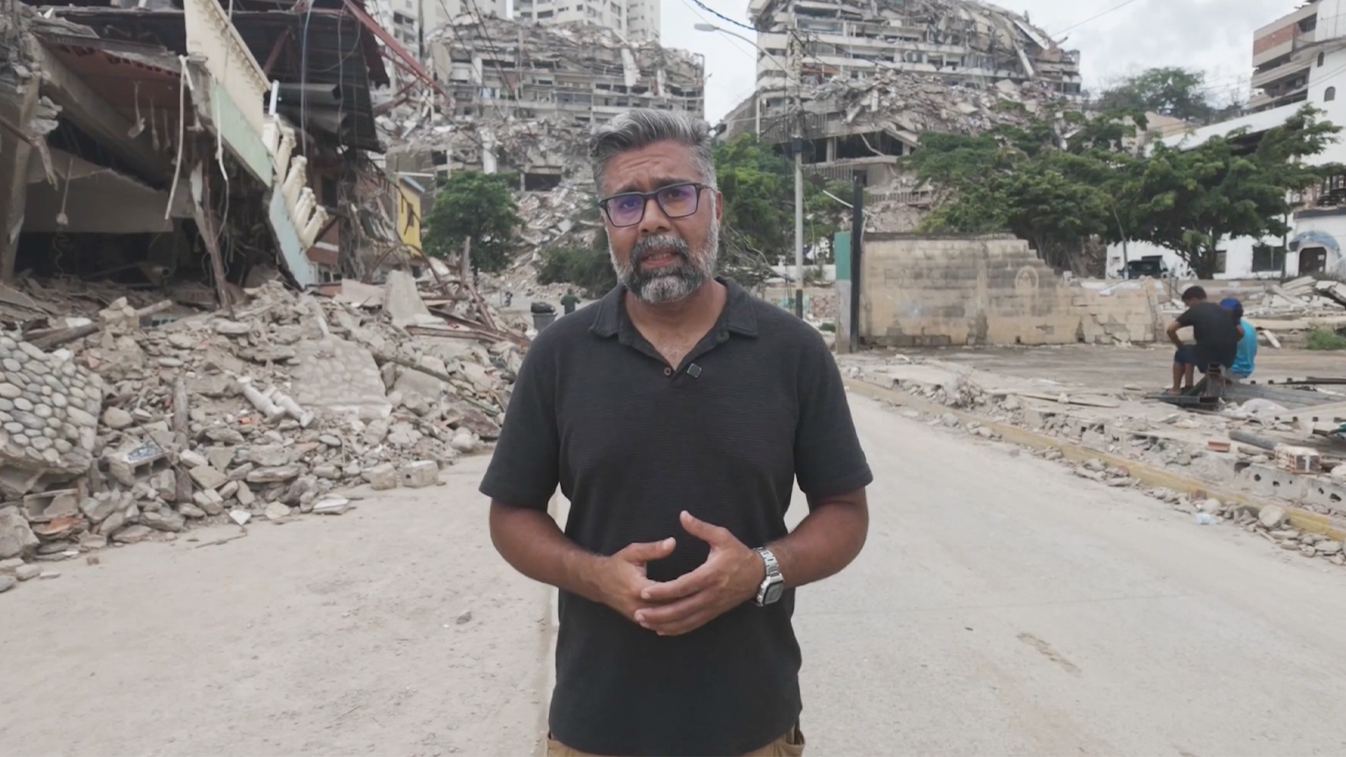 Earthquakes Devastate Venezuelan Coastal Town, Impacting Local Economy
