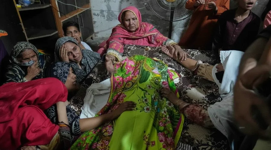 Tragedy Strikes Pakistan: Unregistered Tutoring Center Roof Collapse Claims Young Lives