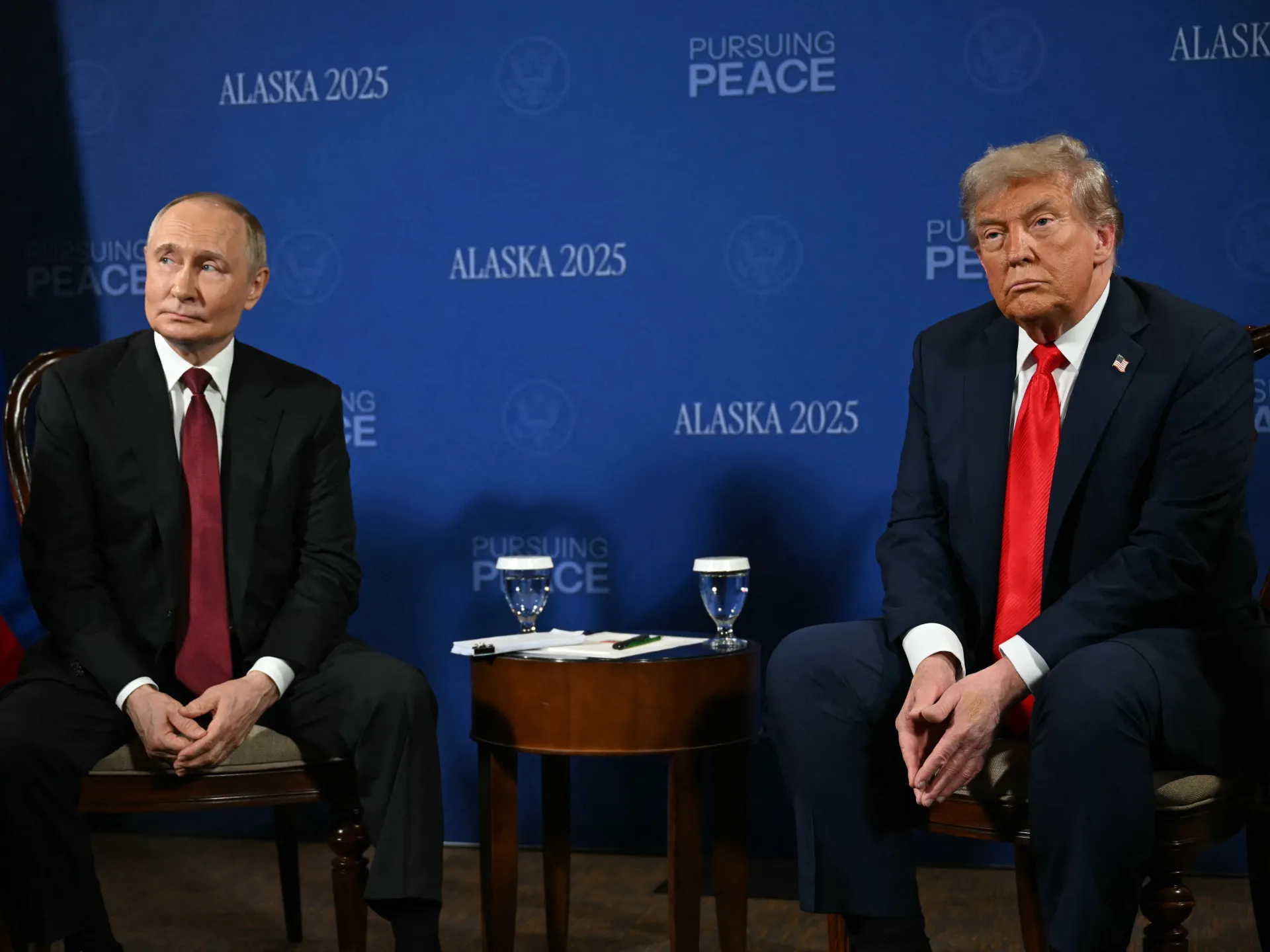 Trump Discusses Ukraine Conflict Resolution with Putin in Lengthy Call
