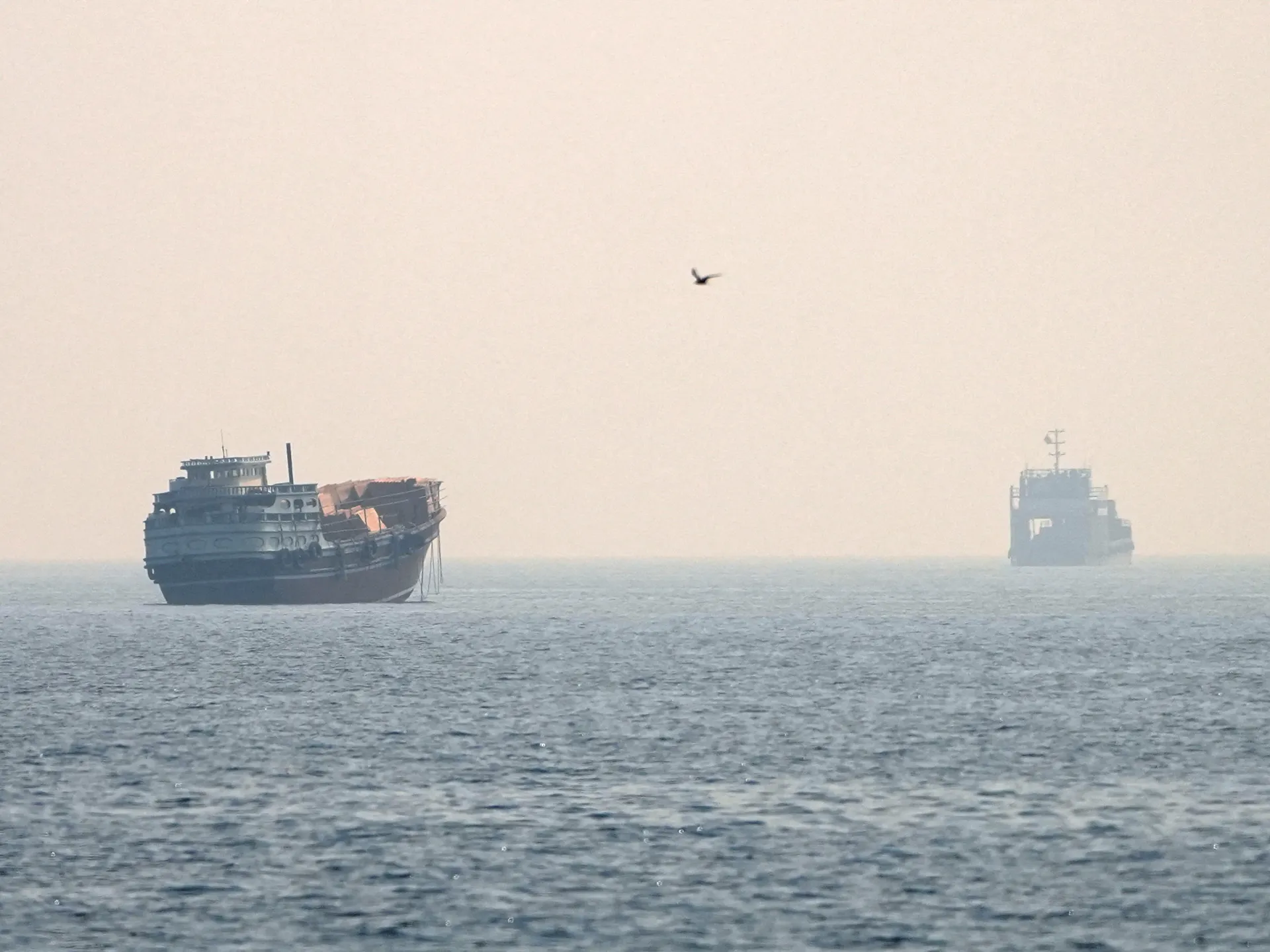 US-Iran Conflict Escalates Amid Calls for Diplomacy