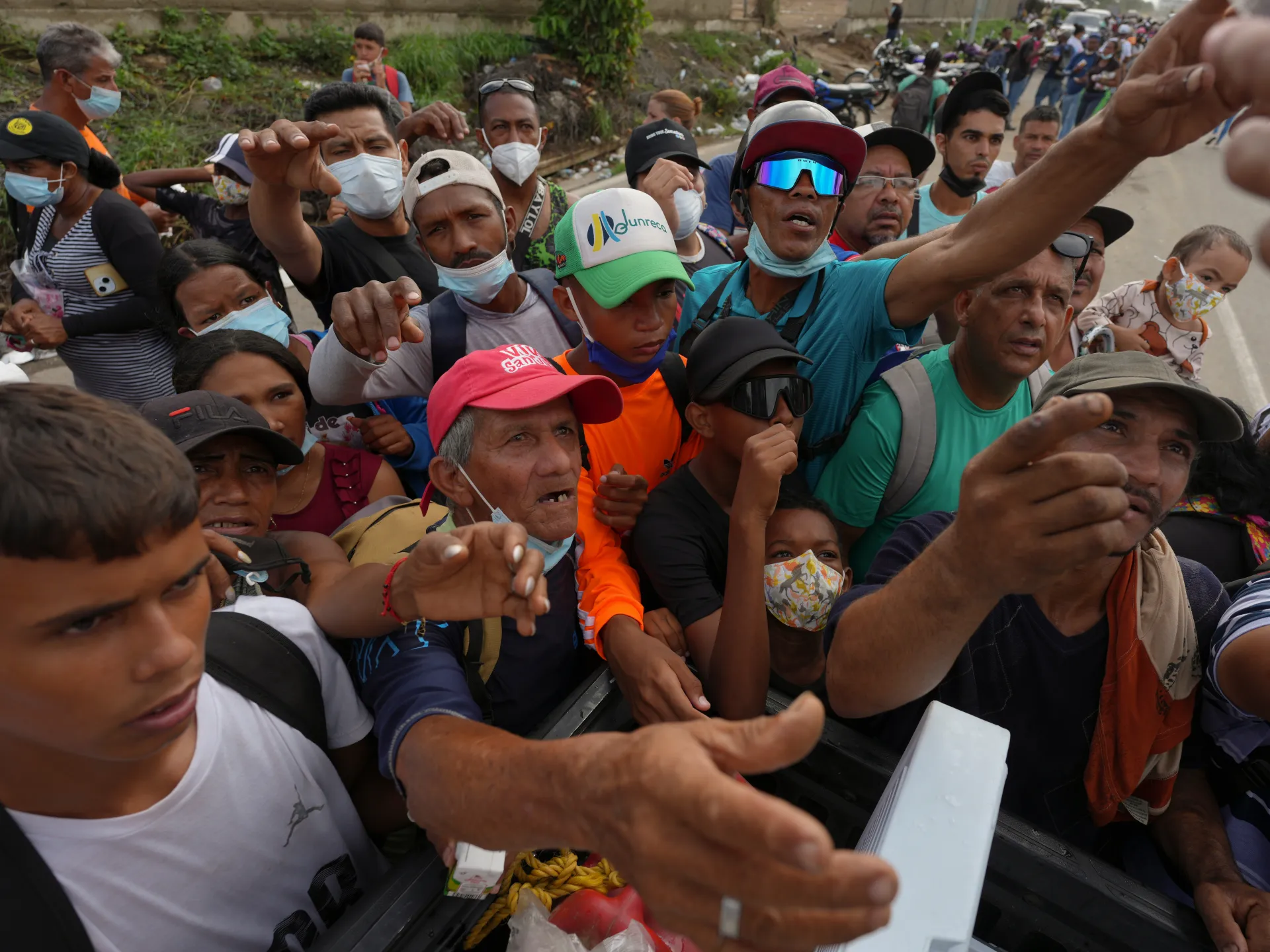 Venezuelan Earthquake Aftermath: A Struggle for Survival Amidst Rising Casualties and Aid Efforts