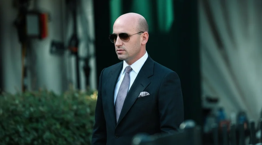 White House Advisor Reiterates Administration's Stance on Birthright Citizenship Amidst Legal Challenges